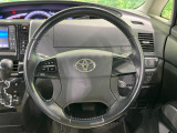 【純正革巻きステアリング】上質な革を使用することで、手にしっかり馴染みとても運転しやすいハンドルです♪