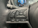 ステアリングスイッチ搭載!ハンドルひとつで手を離さなくても運転中視線をそらさなくても操作が出来て便利です♪