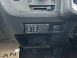 女性にも嬉しいシートヒーター付き。運転席のシートを暖かくしてくれるので、寒い冬も快適です。