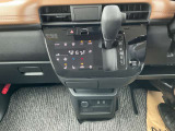 タッチパネル式オートエアコン ☆CVT無段変速機 変則ショックが少なく低燃費