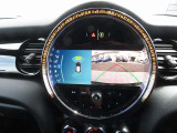 ◆iDriveを装備。操作系統をディスプレイから独立させることで、人間工学に基づいた最適な運転環境を実現しております。◆