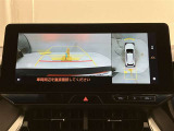 全周囲カメラ付きで車庫入れも安心ですね。