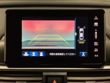 バックでの車庫入れも安心です! リアカメラが付いているバックモニター付のナビを装備しております。操作線もついており距離感も画面から確認できます。