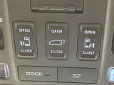 運転席天井部のサテライトスイッチです。
