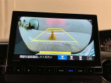 いまや必須装備「ナビゲーション」搭載!知らない場所にスイスイッとドライブ。もう、これなしではハンドルを握れませんね!でも運転中の操作は危険ですのでご注意ですね☆