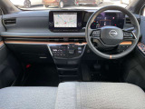 シンプルで使いやすい運転席まわり