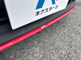 【STIエアロパッケージ】フロント・サイド・リアをSTIのエアロで統一。外観のスポーティーさを際立たせてくれるだけでなく、高速走行時の空力バランスを最適化してくれます。