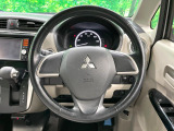 【純正革巻きステアリング】上質な革を使用することで、手にしっかり馴染みとても運転しやすいハンドルです♪