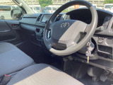 ベッドキット等の車中泊用アイテムの取り付けも実績多数ございますので、お気軽にご相談ください!