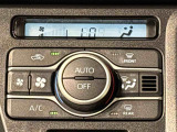 車内空調は&rdquo;AUTOエアコン&rdquo;にお任せ。運転に集中出来ますよ!