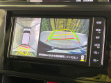 【パノラミックビューモニター】専用のカメラにより、上から見下ろしたような視点で360度クルマの周囲を確認することができます☆死角部分も確認しやすく、狭い場所での切り返しや駐車もスムーズに行えます。