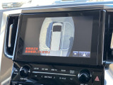 バックモニターは、駐車時の安全性を高めます。狭い場所でもスムーズに駐車でき、運転初心者の方にもおすすめです。