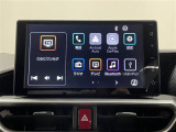 【純正9インチディスプレイオーディオ】FM・AMラジオやBluetooth接続、フルセグTVの視聴など多彩な機能を搭載しています。CarPlay、AndroidAutoにも対応。