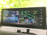 使いやすいナビゲーションシステムで、目的地までスムーズに案内。オーディオ機能も充実しており、快適なドライブをサポートします。情報満載です。