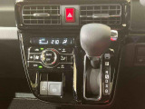 納車前にはプロのメカニックが、各部の点検を行います。ディーラーにしか出来ない品質、そしてサービスできっと満足していただけると思います!
