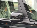 運転席ドアミラー周辺の写真です。