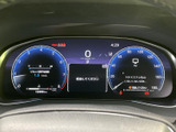 視認性の高いメーター類は、運転に必要な情報をドライバーへ的確に伝達します。分かりやすいレイアウトで安全運転をサポートし、走行状況を一目で把握できます。