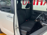 運転席広々