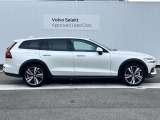 CrossCountryは走りのダイナミズムと美しいスタイリング、そして多用途性とあらゆる路面への対応力を、美しくバランスさせています。