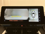 【バックカメラ】あると便利なバックカメラ装備!駐車時に後方がリアルタイム映像で確認できます。立体駐車場や夜間の車庫入れ時に大活躍!運転スキルに関わらず、今や必須となった装備ですね♪