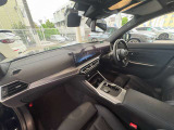 BMW正規ディーラー BMW Premium Selection調布の認定中古車です。厳しい基準をクリアした高品質車両のみ販売。BMW認定中古車保証付き(最長4年・距離無制限)、全国納車対応可能です。