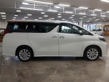 ■ 外装右側 ■ 磨き職人の手によってボディーの薄傷や洗車傷などもキレイに!持続効果3年を実証済みのガラス系コーティング!ハイパーコートPRO!! 光り輝く車に乗りたいお客様におすすめのオプションです。