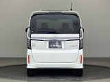 現車を確認できる方へ販売いたします。当社サービススタッフにて純正部品を使い点検整備を実施し、その後、ご納車させていただきますのでご安心してご利用いただけます。
