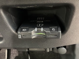 いまや快適なカーライフに欠かせないETCが付いています。