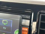 視認性の高いメーター類は、運転に必要な情報を的確にドライバーへ伝達。安全運転をサポートする機能が満載です。