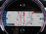 ◆iDriveを装備。操作系統をディスプレイから独立させることで、人間工学に基づいた最適な運転環境を実現しております。◆