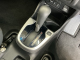 発進時から滑らかに加速する無段階変速のCVTはストップ&ゴーの多い街の中も快適です