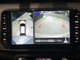 クルマを空から見たような映像が映る、アラウンドビューモニターで、車両周辺の安全確認も一目できます!小さなお子様や障害物も確認できるので、運転のしやすさだけでなく事故防止にも役立ち安心して駐車できます♪