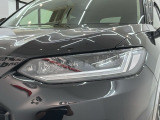 LEDヘッドライトは、点灯の瞬間から最大光量を発揮し、突然暗くなるトンネルなどでの安定感を高めます。