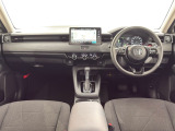 ★いつでも気持ちよく運転できて、使い勝手のいい収納や体をケアするシート、細部にまでこだわったインテリア♪