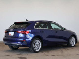 Audi A3 Sportback 30 TFSI advanced/プライバシーガラス/LEDヘッドライト/アルミホイール マルチスポークデザイン 8.0J x 17 225/45R17