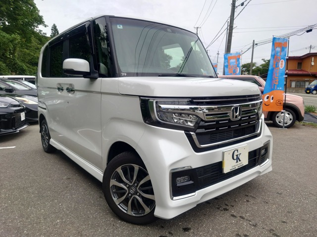 ホンダ N-BOXカスタム 