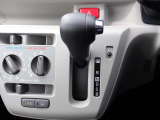 各種操作スイッチや可動部の確認も納車前に点検させて頂きます。