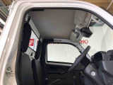 中古車販売に関する正しい知識を持ちお客様の信頼を得られるように努力しております。