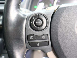 【車屋】として、長く車業界に従事した経験豊富なスタッフが在籍しております。