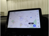 純正ナビを装備。タッチパネル式で使いやすく、お出かけもラクラクです。