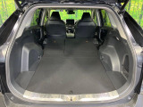 【パワーバックドア】スマートキーや運転席のボタンを押すだけでリアゲートが自動で開閉します!荷物を持っている時や、高い位置にあるバックドアを閉める際に便利な機能です♪