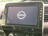 【大画面ナビ】人気の大型10インチナビを装備。存在感のある大画面はインパクト大!ナビ利用時のマップ表示は見やすく、テレビやDVDは臨場感がアップ!いつものドライブがグッと楽しくなります♪