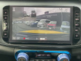 クルマの、前後ドライブレコーダー装備です。事故やあおり運転などの状況を客観的な映像証拠として残せることにより、トラブル解決や抑止に役立ちます。