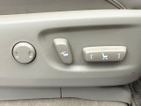 【パワーシート】スイッチ一つで簡単にシートの微調整が可能!電動だから力もいりません!快適なシートポジションにセットして、快適なドライブをお楽しみください。