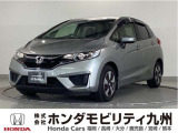 FIT HV Lパッケージです。LEDヘッドライトやオートエアコン等、質感を高める装備にプラスして、あんしんパッケージやオートリトラミラー等を装備した上級グレードです。