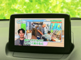 停車中にテレビや映像を楽しめるので、待ち時間も快適に過ごせます。長距離移動のお供に最適です。