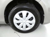 【ホイールキャップ】万が一擦ってしまった際には低価格で交換が可能となります。