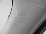 ◆サイド+サイドカーテンエアバッグシステム◆胸部へのダメージを低減するサイドエアバッグと頭部や頸部を保護するサイドカーテンエアバッグで安心をサポートします。