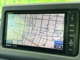 わかりやすい地図表示で、目的地までスムーズに案内。運転に集中できるので、長距離ドライブも安心です。快適な移動をサポートします。