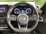 【ステアリングスイッチ】運転中、前方から目線をそらすことなく、オーディオ等の操作が可能な便利機能!安心&快適なドライブを演出してくれます♪